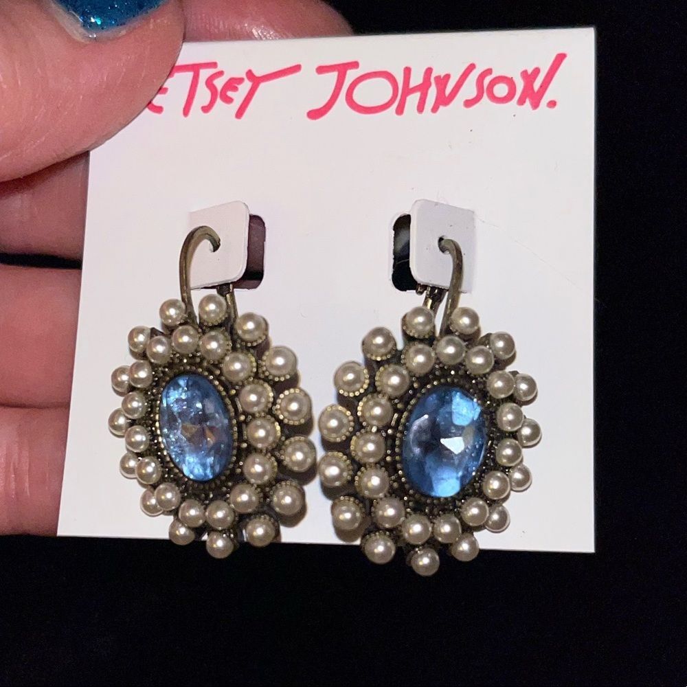 Betsey Johnson earrings. Bluestone with white pearls. - Picture 2 of 6